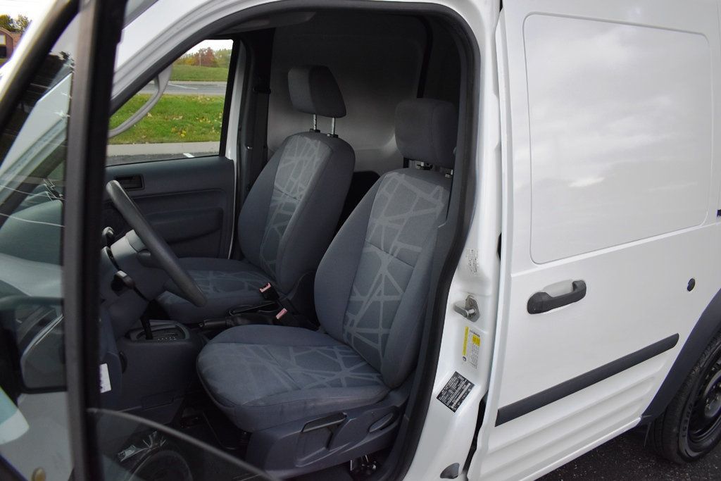 2013 Ford Transit Connect XL photo 4