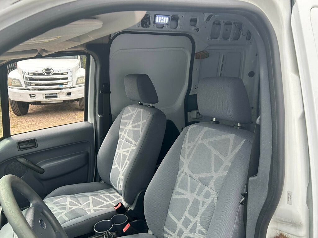 2013 Ford Transit Connect Cargo FINANCING AVAILABLE - 22921416 - 29
