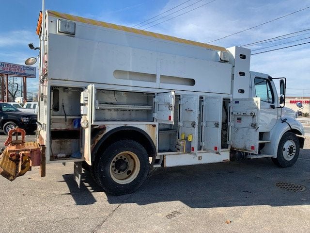 2013 Freightliner M2 112 ENCLOSED UTILITY SERVICE TRUCK WITH COMPRESSOR - 21141902 - 22