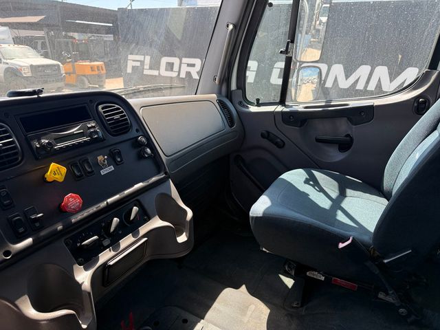 2013 Freightliner M2 Flatbed  - 23056233 - 7