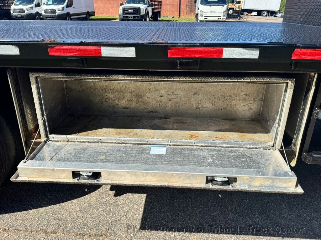 2013 Freightliner M2 JUST 32k MILES! TANDEM AXLE LONG FLATBED SUPER NICE UNIT! FINANCE OR LEASE! - 23017566 - 19