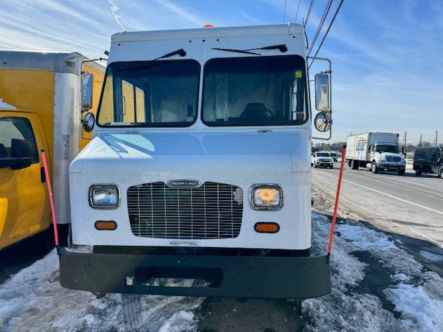 2013 Freightliner MT45 STEP VAN MULTIPLE USES LOW MILES SEVERAL IN STOCK - 22284188 - 18