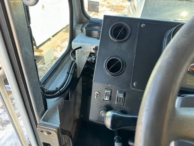 2013 Freightliner MT45 STEP VAN MULTIPLE USES LOW MILES SEVERAL IN STOCK - 22284188 - 31