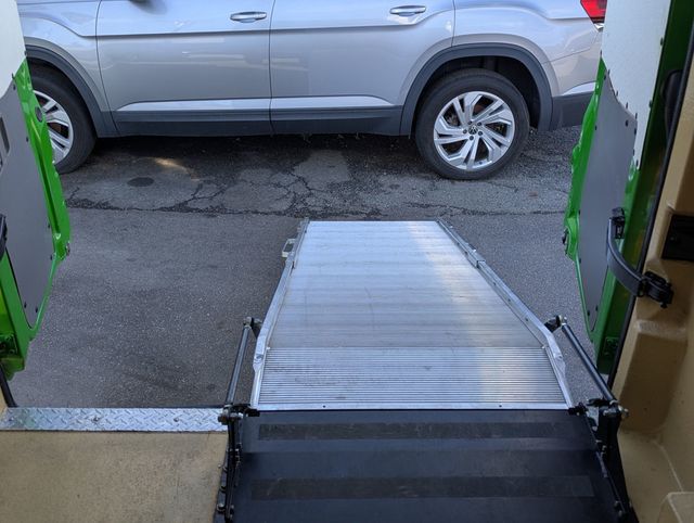 2013 Freightliner Sprinter  - 22955340 - 14