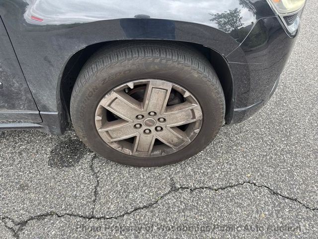 2013 GMC Acadia AWD 4dr Denali - 23025675 - 16