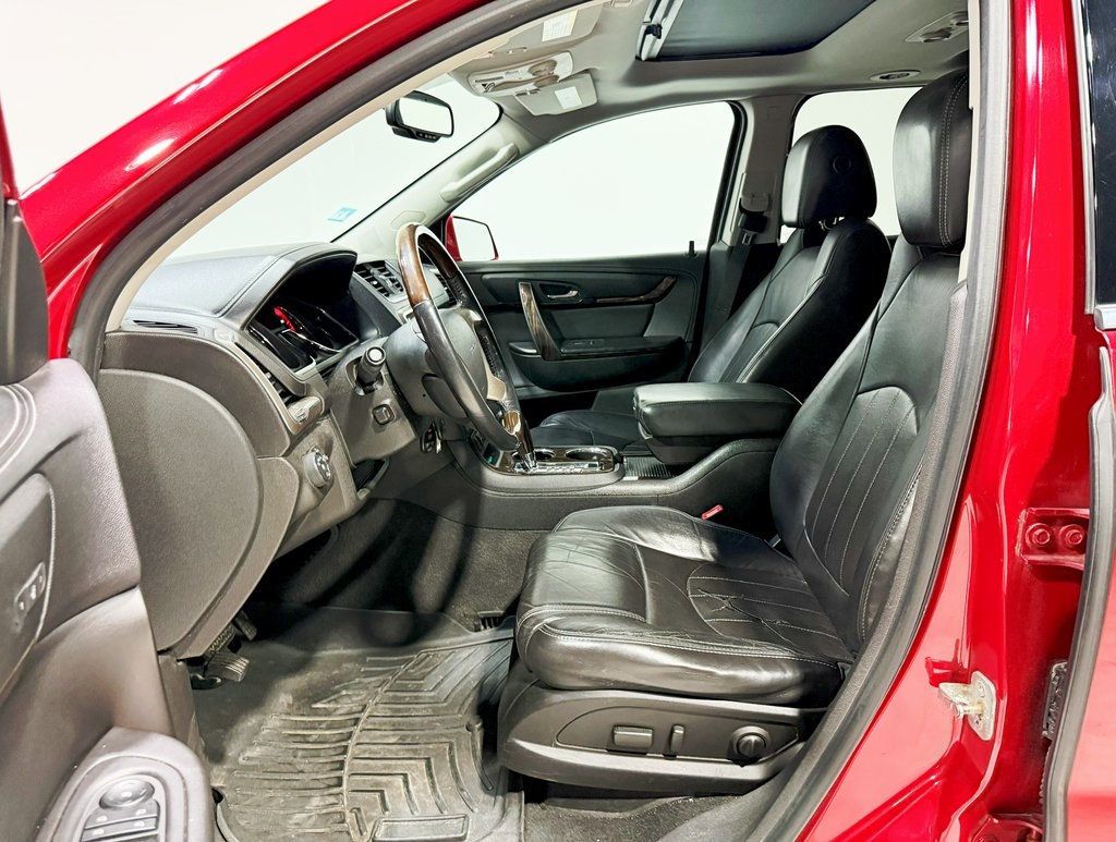 2013 Gmc Acadia Denali photo 22