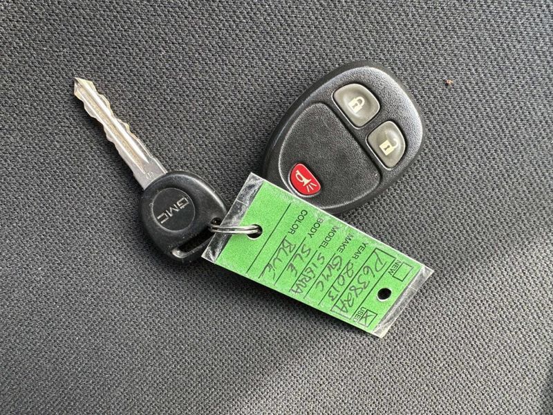 2013 GMC Sierra 1500 4WD Crew Cab 143.5" SLE - 22993951 - 32