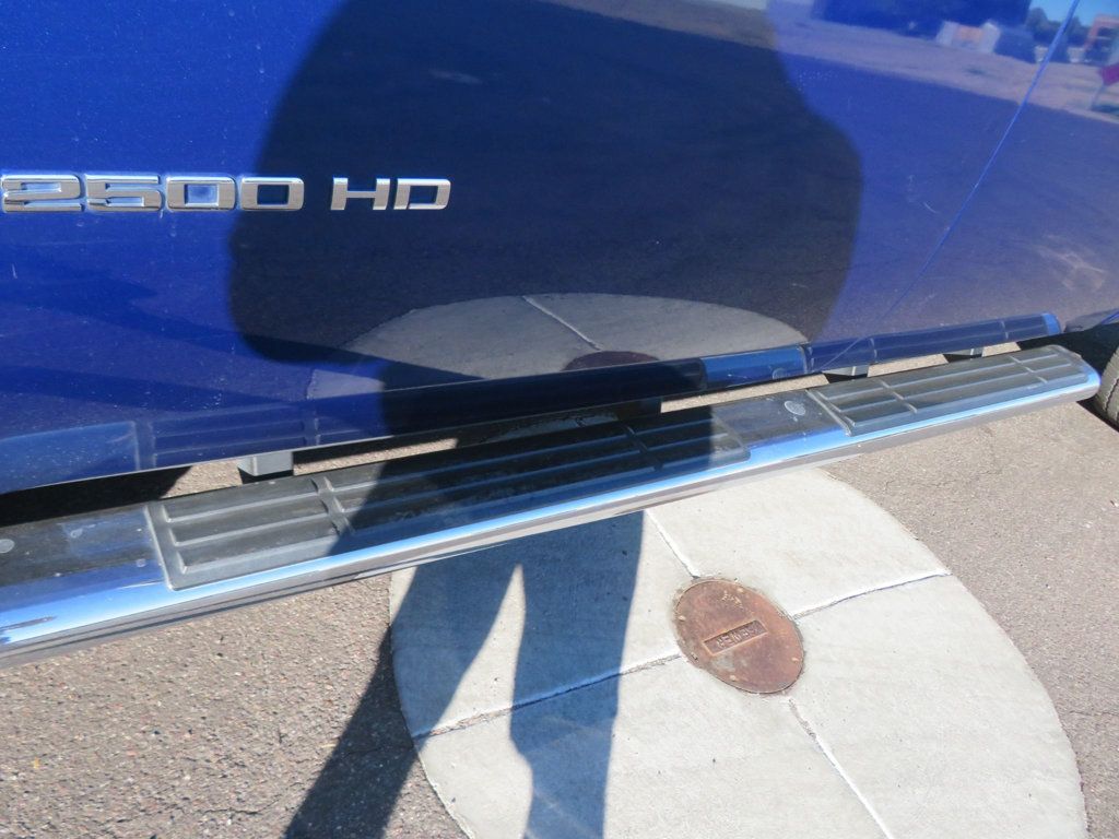 2013 GMC Sierra 2500HD EXTRA CLEAN SLT CREWCAB DURAMAX DIESEL 4X4  LOW MILE GREAT COLOR - 22938807 - 17