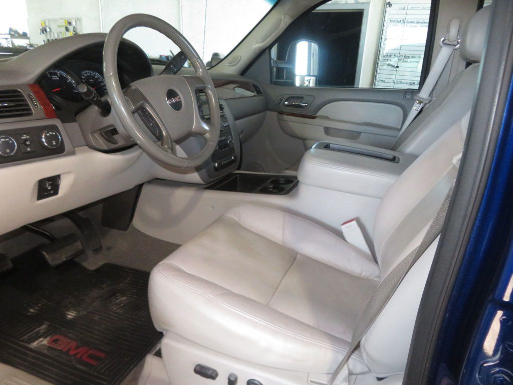 2013 GMC Sierra 2500HD EXTRA CLEAN SLT CREWCAB DURAMAX DIESEL 4X4  LOW MILE GREAT COLOR - 22938807 - 20