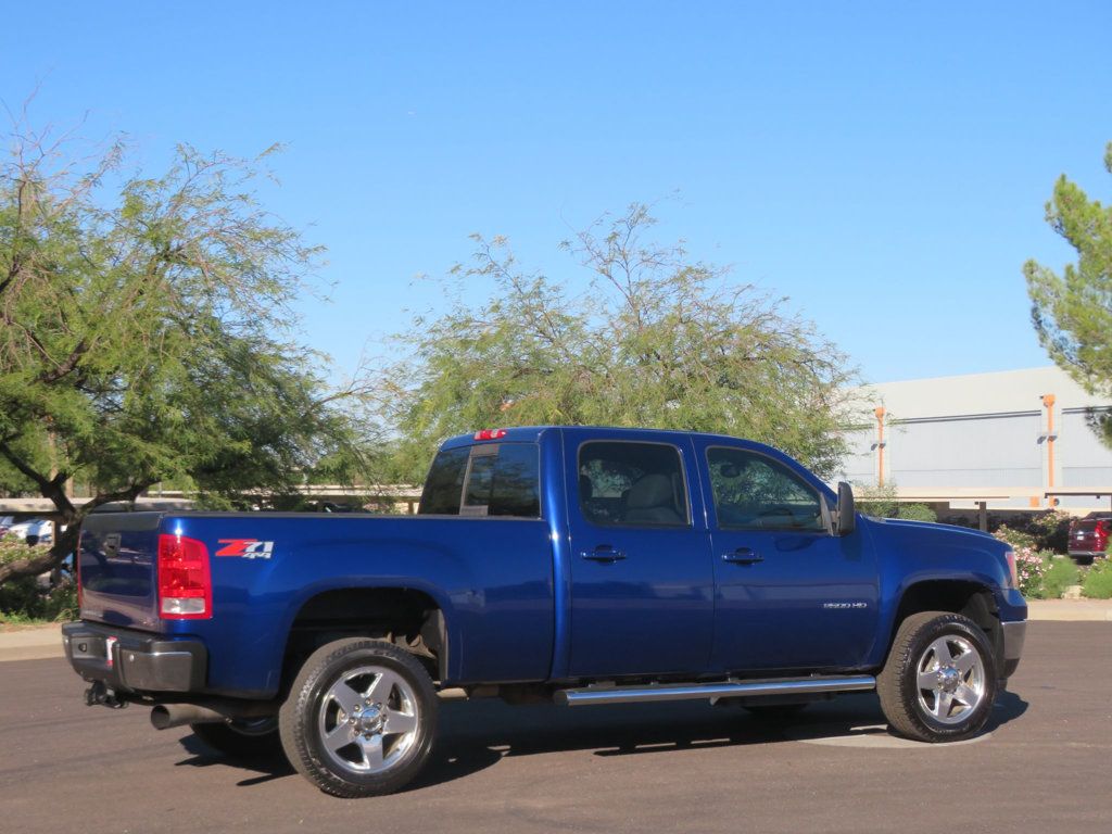 2013 GMC Sierra 2500HD EXTRA CLEAN SLT CREWCAB DURAMAX DIESEL 4X4  LOW MILE GREAT COLOR - 22938807 - 5
