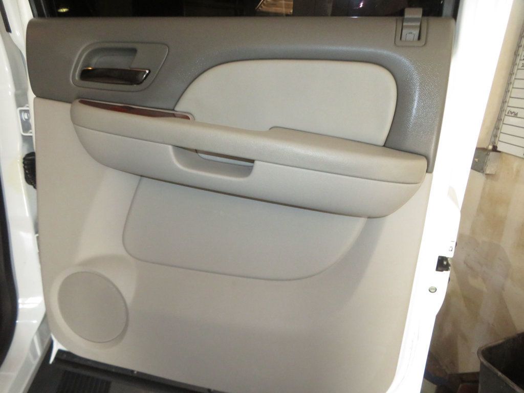 2013 GMC Sierra 2500HD LIFTED SLT DURAMAX DIESEL 4X4 EXTRA CLEAN AZ DIESEL NEW TIRES - 22947577 - 26