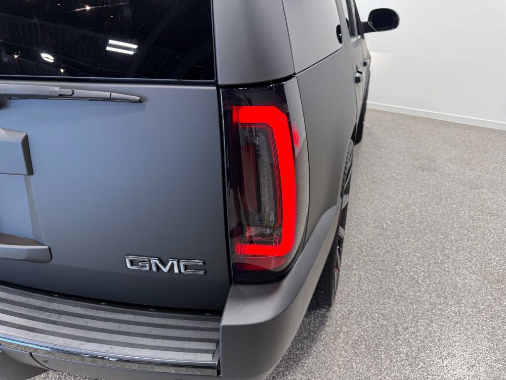 GMC Yukon photo 47