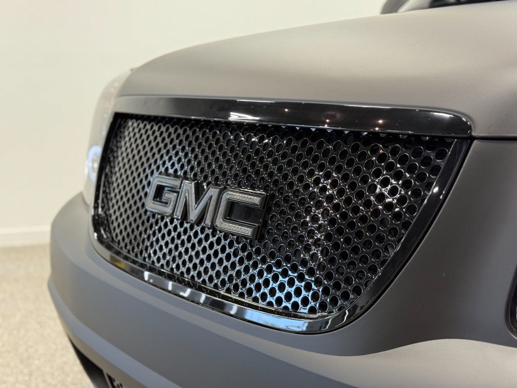 GMC Yukon photo 5