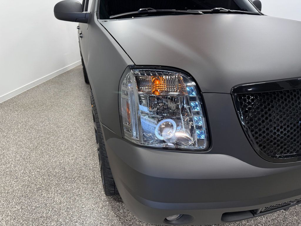 GMC Yukon photo 6