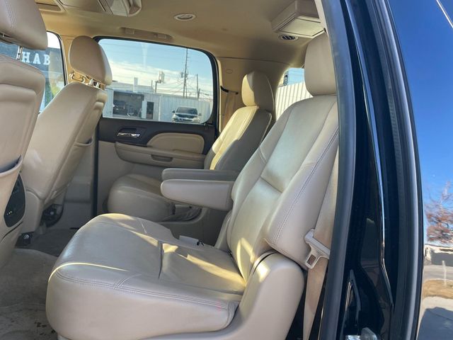 2013 GMC Yukon XL 2WD 4dr 1500 Denali - 22980172 - 9