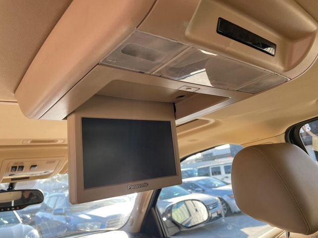 2013 GMC Yukon XL 2WD 4dr 1500 Denali - 22980172 - 11