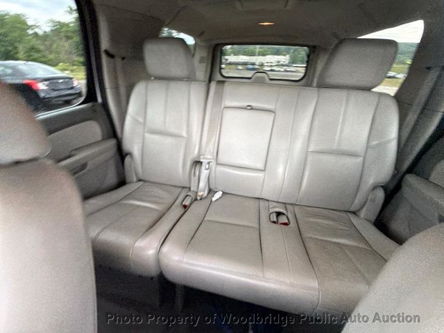 2013 GMC Yukon XL 4WD 4dr 1500 SLT - 23044868 - 9