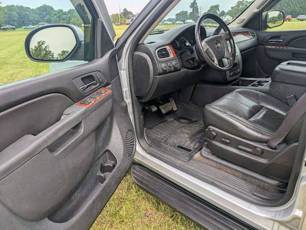 2013 GMC Yukon XL 8 PASSENGER w/ REMOTE START - 22896546 - 21