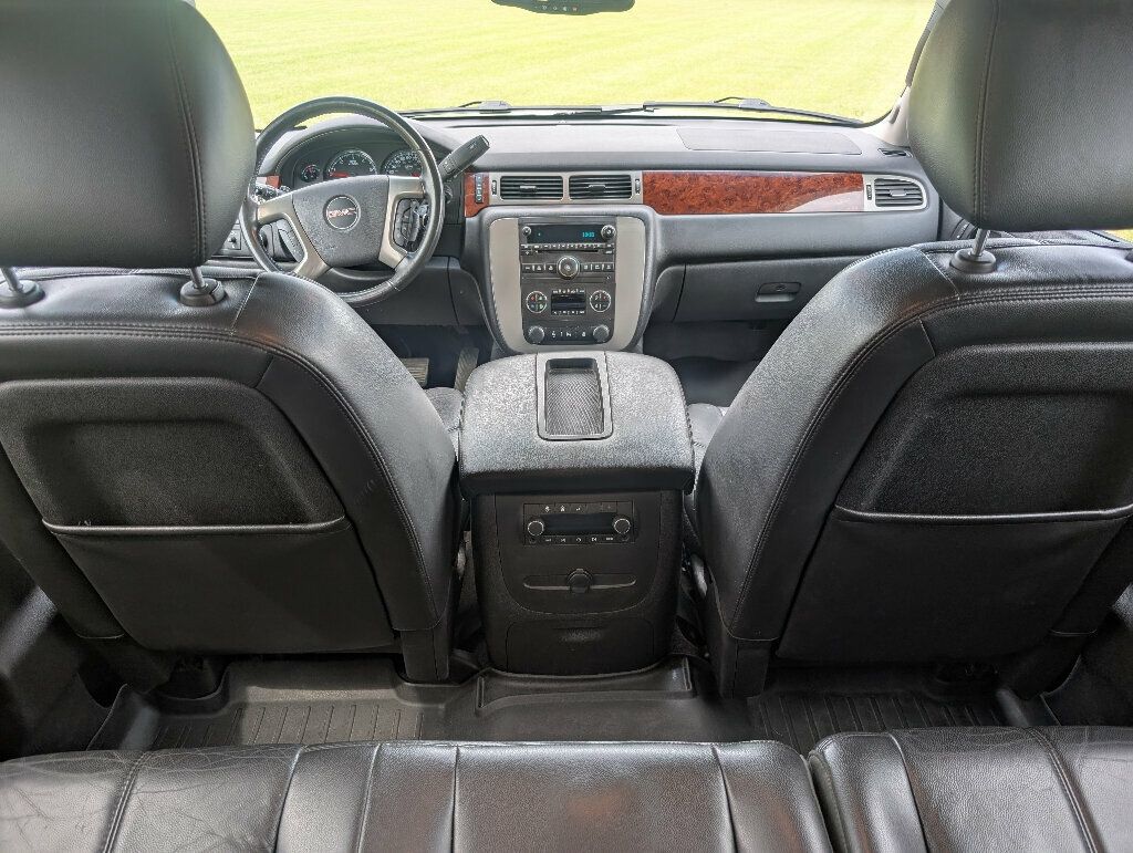 2013 GMC Yukon XL 8 PASSENGER w/ REMOTE START - 22896546 - 34