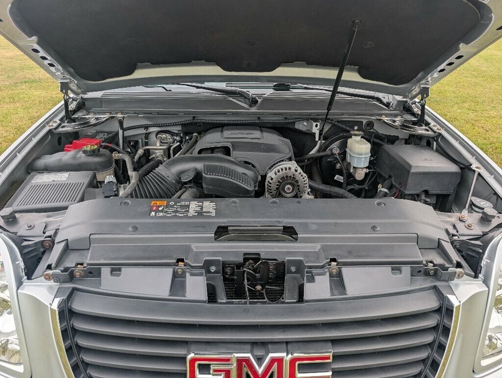 2013 GMC Yukon XL 8 PASSENGER w/ REMOTE START - 22896546 - 45