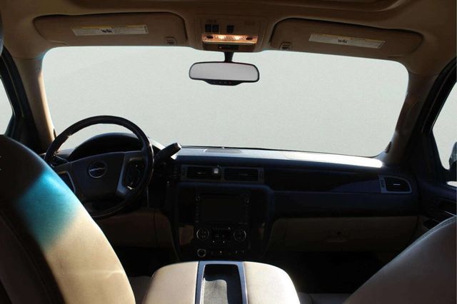 2013 GMC Yukon XL AWD 4dr 1500 Denali - 22961835 - 7