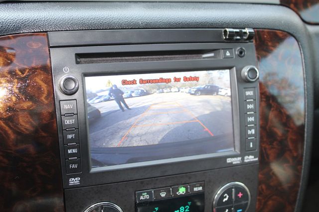 2013 GMC Yukon XL AWD 4dr 1500 Denali - 22980867 - 12