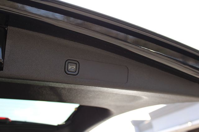 2013 GMC Yukon XL AWD 4dr 1500 Denali - 22980867 - 25