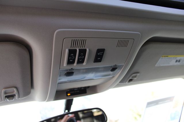 2013 GMC Yukon XL AWD 4dr 1500 Denali - 22980867 - 46