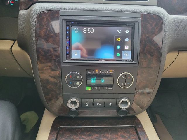 2013 GMC Yukon XL 1500 Denali Sport Utility 4D - 22969894 - 9