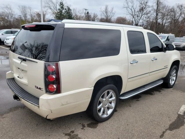 2013 GMC Yukon XL 1500 Denali Sport Utility 4D - 22969894 - 15