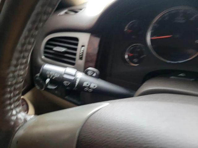 2013 GMC Yukon XL 1500 Denali Sport Utility 4D - 22969894 - 33