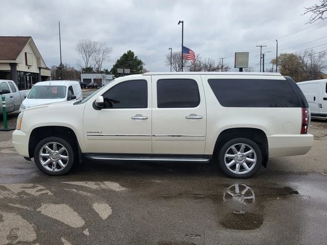 2013 GMC Yukon XL 1500 Denali Sport Utility 4D - 22969894 - 6
