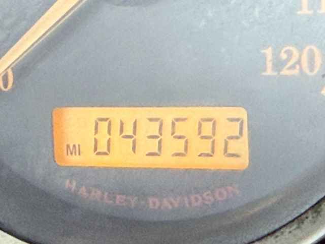 2013 Harley-Davidson FLHTCU Ultra Classic Electra Glide SUPER CLEAN! - 22954575 - 10