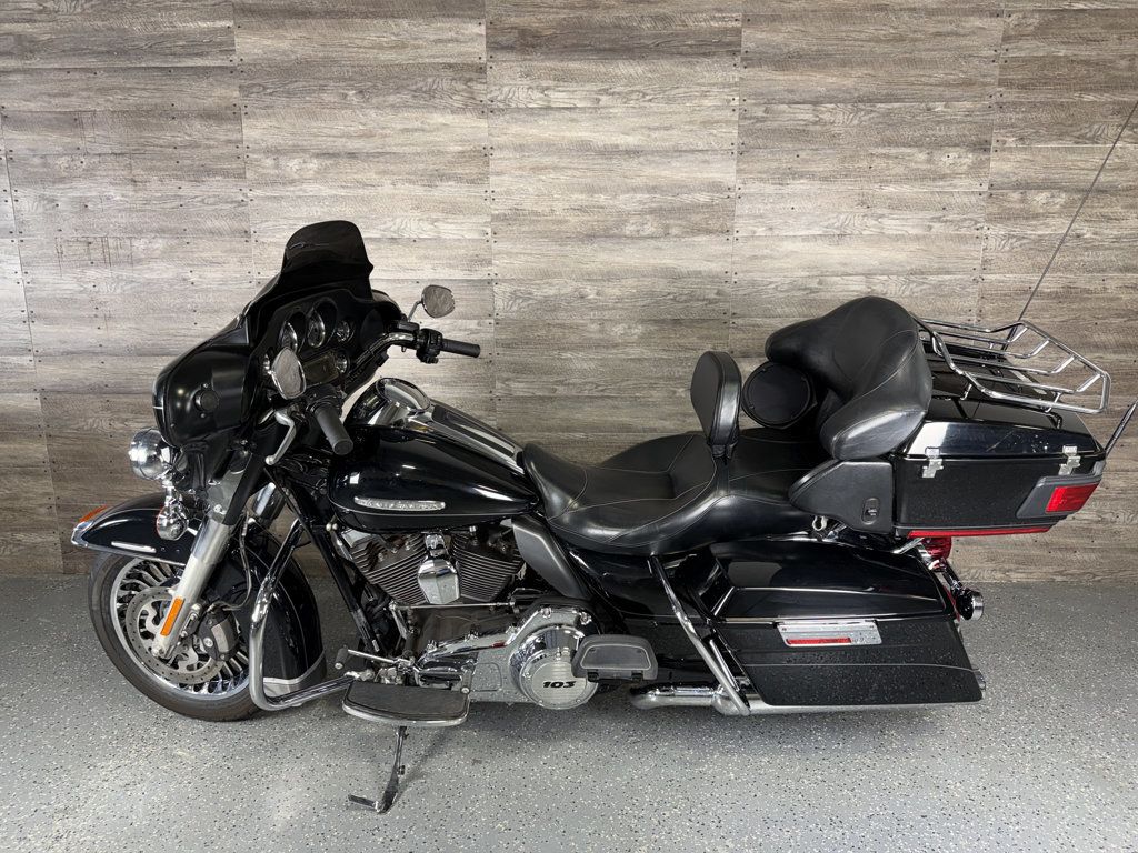 2013 Harley-Davidson FLHTK Electra Glide Ultra Limited SUPER CLEAN! - 23069621 - 9