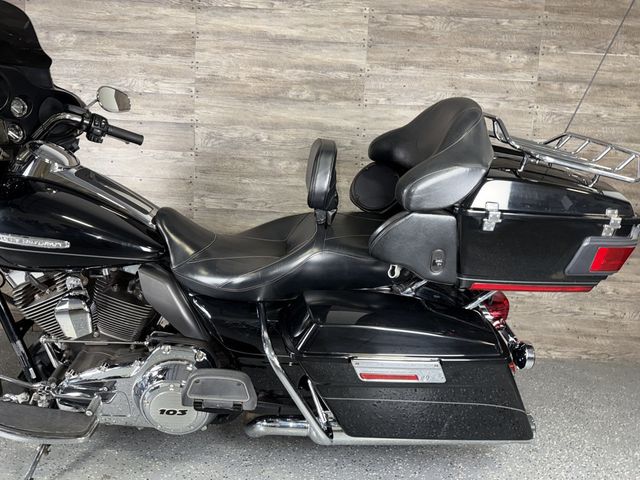 2013 Harley-Davidson FLHTK Electra Glide Ultra Limited SUPER CLEAN! - 23069621 - 13