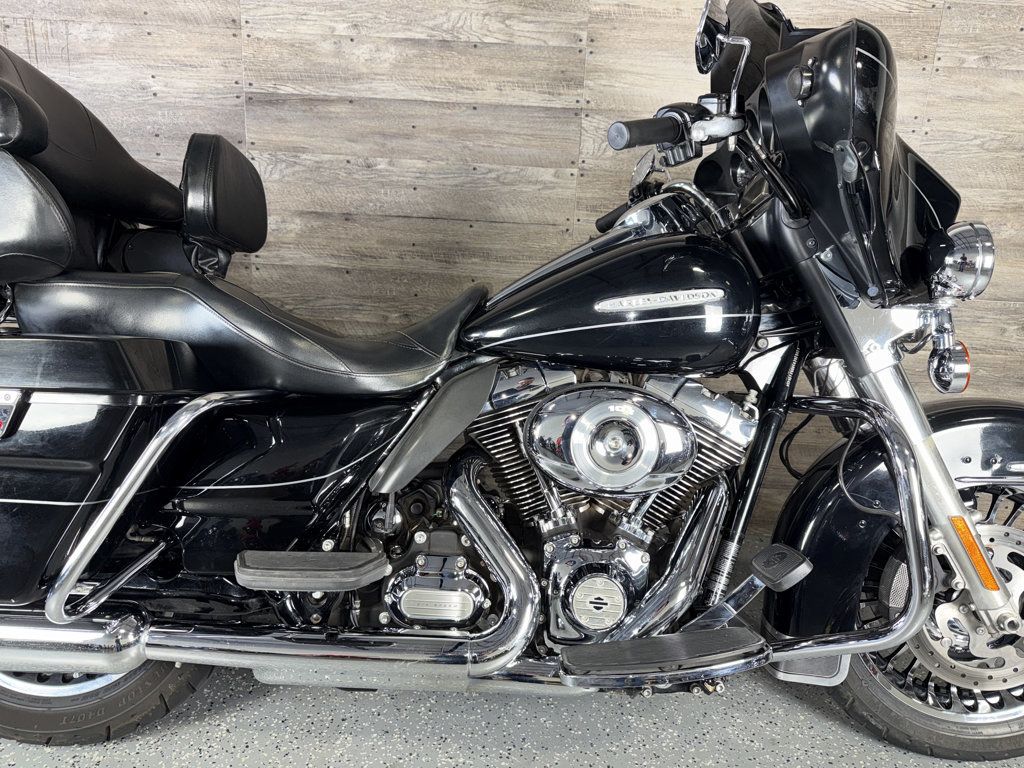 2013 Harley-Davidson FLHTK Electra Glide Ultra Limited SUPER CLEAN! - 23069621 - 4