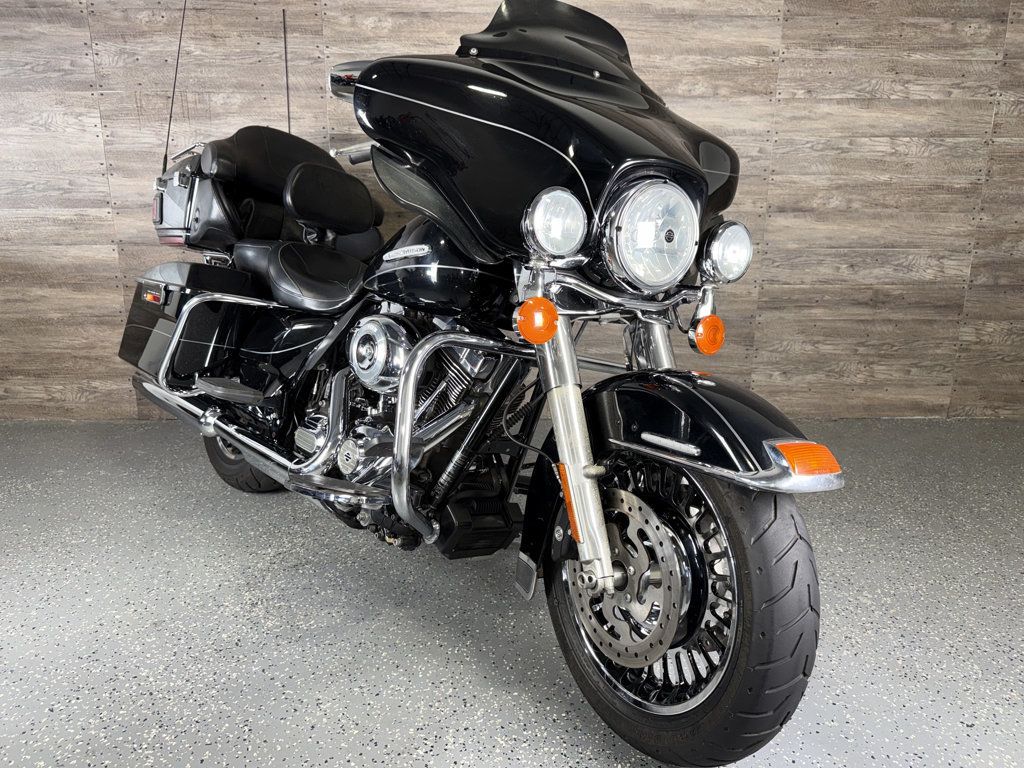 2013 Harley-Davidson FLHTK Electra Glide Ultra Limited SUPER CLEAN! - 23069621 - 7