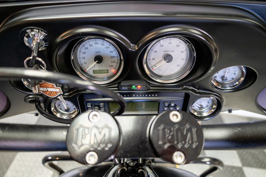 2013 Harley-Davidson FLHX STREE GLIDE NICE UPGRADES!!! - 22940670 - 21