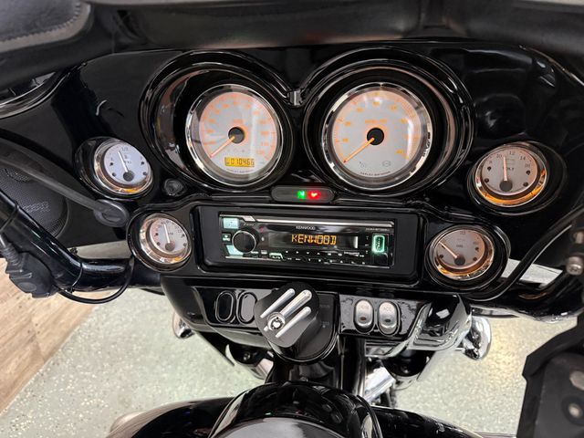 2013 Harley-Davidson FLHX Street Glide Custom! - 23006428 - 8