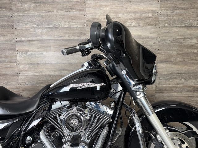 2013 Harley-Davidson FLHX Street Glide LOW MILES! - 23003617 - 3