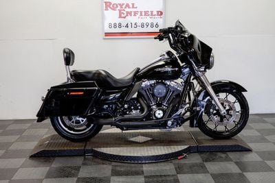 2013 Harley-Davidson FLHX Street Glide - 1HD1KBM10DB685686