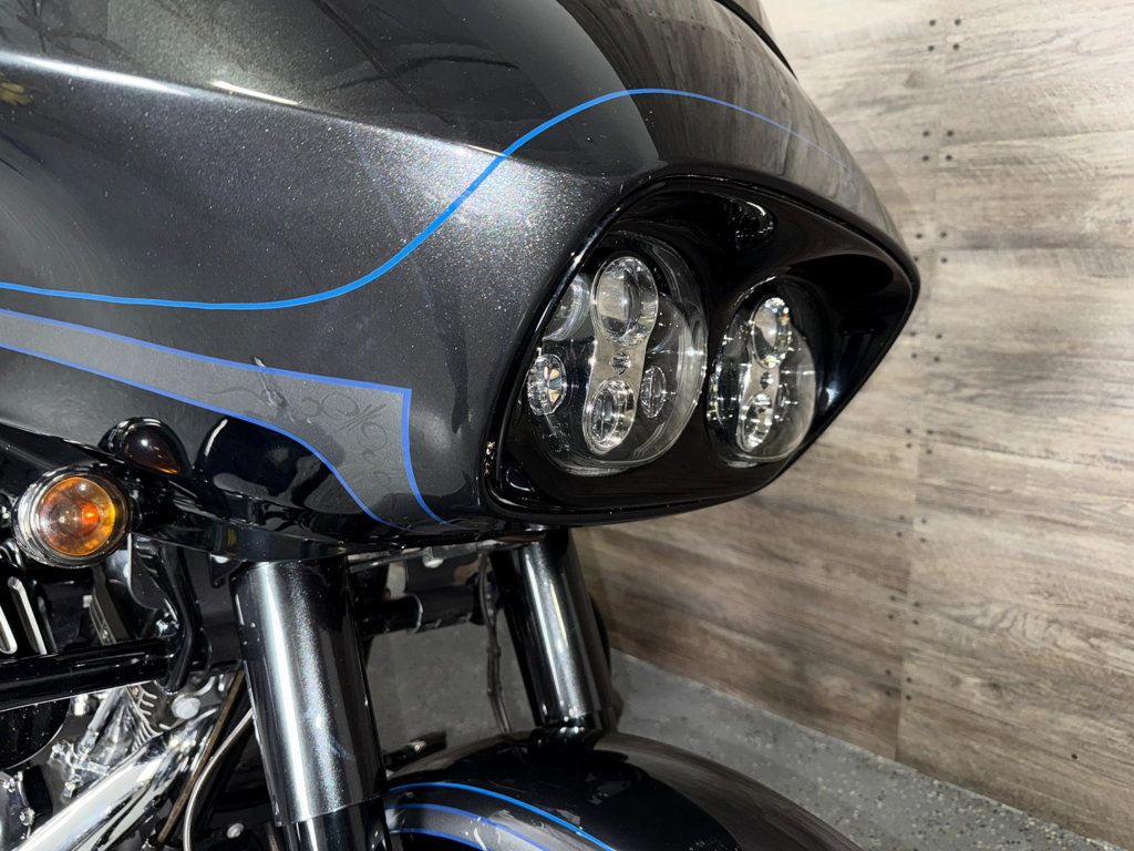 2013 Harley-Davidson FLTRXSE CVO Road Glide SUPER CLEAN! - 22905459 - 7