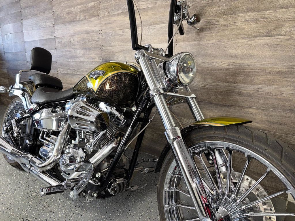 2013 Harley-Davidson FXSBSE CVO Breakout SUPER CLEAN! - 23001901 | Video 2