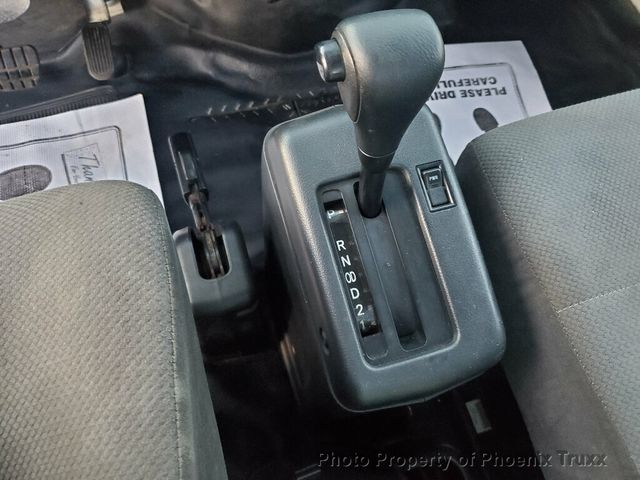 2013 HINO 238 Regular Cab 2dr Chassis DRW - 21802470 - 14