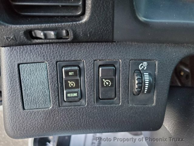 2013 HINO 238 Regular Cab 2dr Chassis DRW - 21802470 - 18