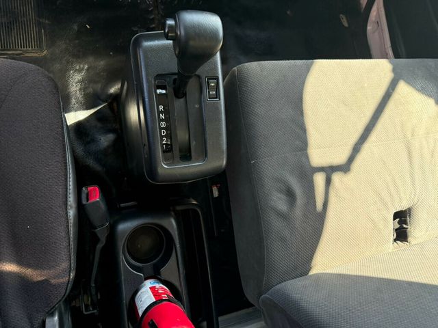 2013 HINO 268 25 FOOT BOX WITH LIFTGATE FINANCING AND SHIPPING AVAILABLE - 22792078 - 30