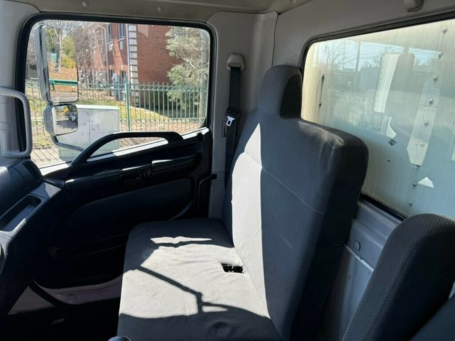 2013 HINO 268 25 FOOT BOX WITH LIFTGATE FINANCING AND SHIPPING AVAILABLE - 22792078 - 31