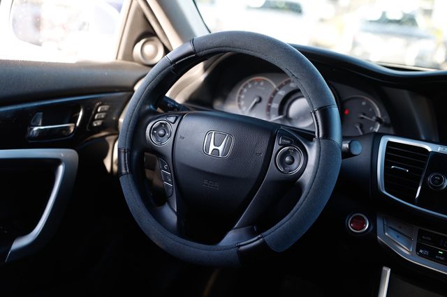 2013 Honda Accord Coupe 2dr V6 Automatic EX-L - 22973259 - 31