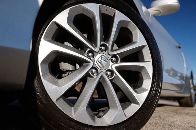 2013 Honda Accord Coupe 2dr V6 Automatic EX-L - 22973259 - 33