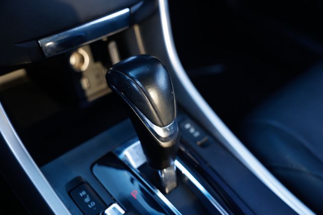 2013 Honda Accord Coupe 2dr V6 Automatic EX-L - 22973259 - 41